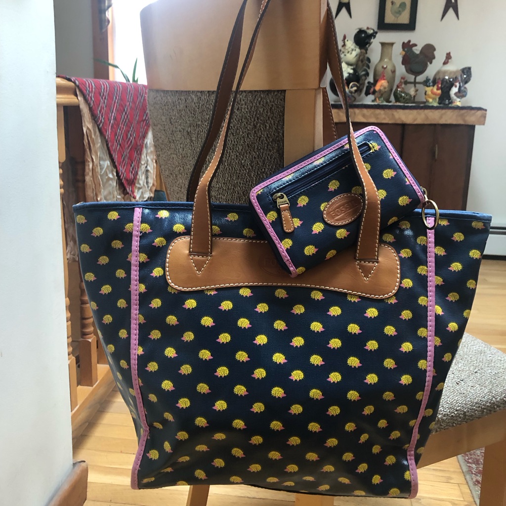 Fossil Key-Per Coated Canvas Blue Tote Bag & Matching Wallet Rare Hedgehog Print